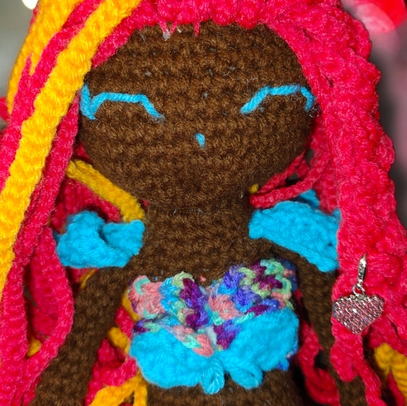 Handmade Crochet Little Mermaid Ariel Amigurumi Doll - Picture 5 of 8